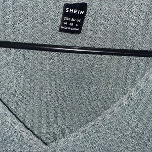 Cropped Long Sleeve Top